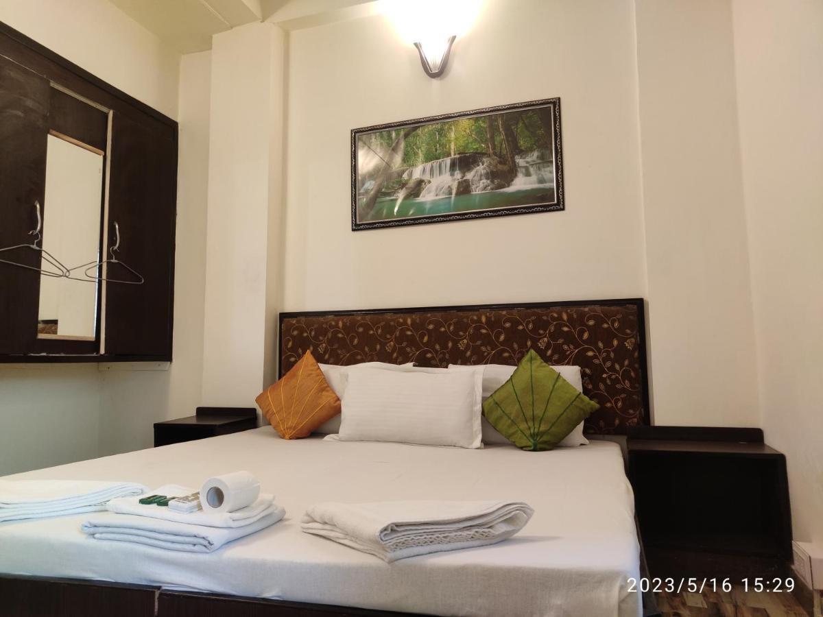 Max Guest House Agra  Exteriör bild