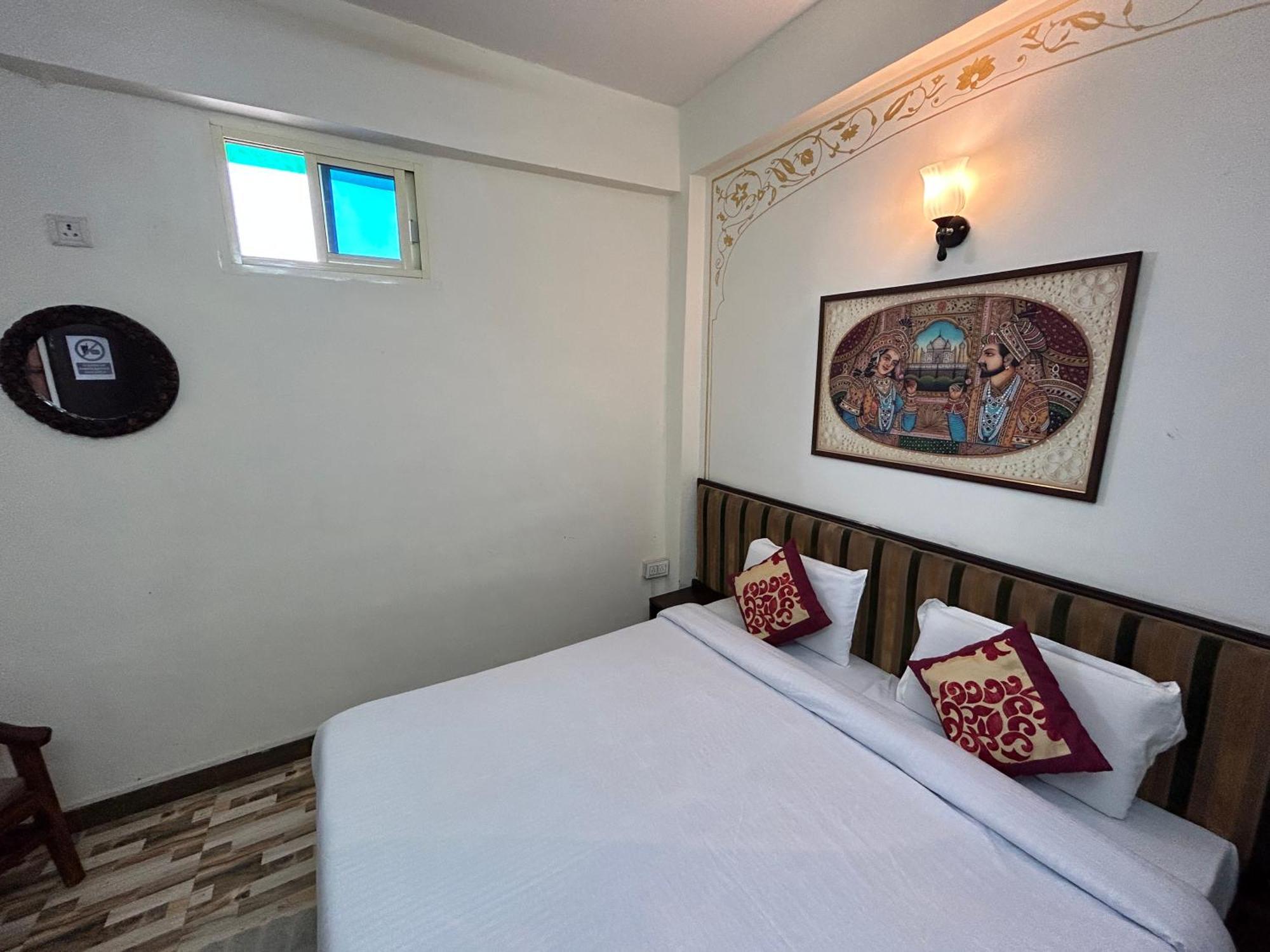 Max Guest House Agra  Exteriör bild