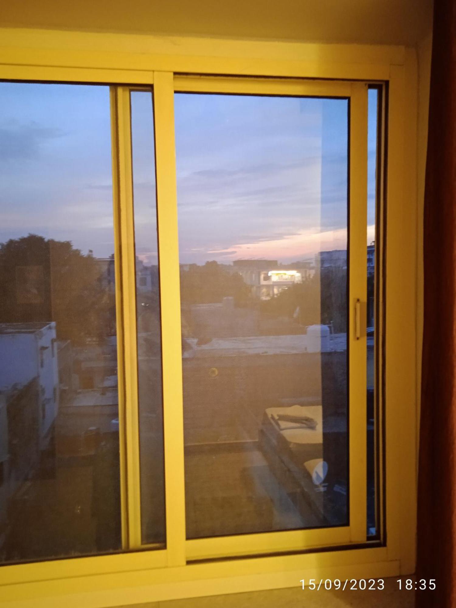 Max Guest House Agra  Rum bild